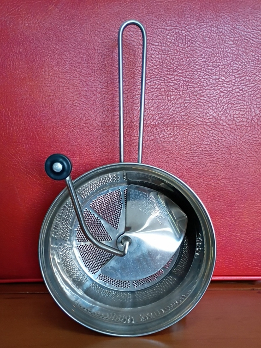 Foley Food Mill 3.5 Quart - Large - Like New!